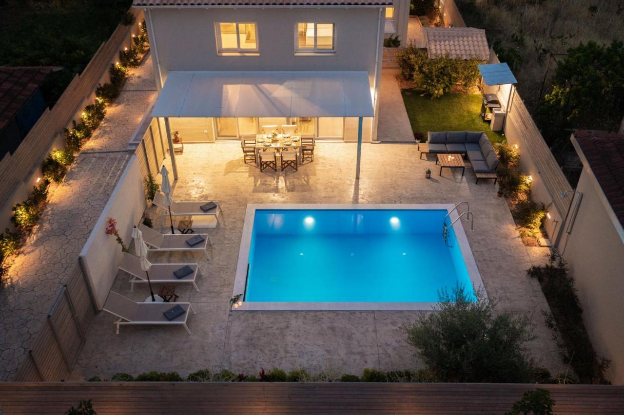 Grappolo Lefkada Villas - Vilana Ideal For Families And Small Groups Apolpaina Exterior foto